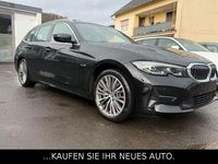 Gebraucht BMW 330e Advantage 292 PS (214 kW) 2022 Schwarz Kombi