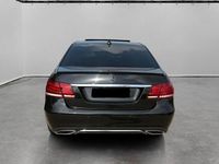 Używany Mercedes E500 408 KM (300 kW) 2014 Czarny Sedan/Limuzyna