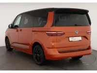 Neu VW Multivan Edition 150 PS (110 kW) 2026 Energetic orange metallic / da Van / Kleinbus