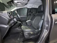 Gebraucht Mercedes T180 116 PS (85 kW) 2023 Chromitgrau metallic Van / Kleinbus