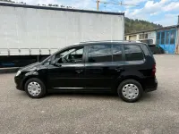 Gebraucht VW Touran 140 PS (102 kW) 2010 Schwarz Van / Kleinbus