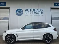 Gebraucht BMW iX3 Shadowline 210 kW (286 PS) 2024 Weiß SUV
