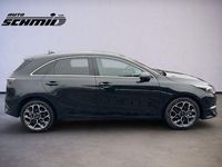 Neu Kia Ceed 101 PS (74 kW) 2025 Zilinaschwarz met. Kleinwagen