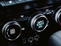 Gebraucht Mitsubishi Colt Plus 91 PS (66 kW) 2024 Achat grau Limousine