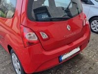 Gebraucht Renault Twingo Initiale Paris 75 PS (55 kW) 2014 Rot Kleinwagen