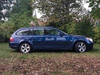 Second-hand BMW 525 218 CP (160 kW) 2007 Albastru Break