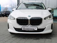 Gebraucht BMW 218 Active Tourer 136 PS (100 kW) 2025 Weiß Van / Kleinbus