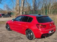Gebraucht BMW 118 Shadowline 136 PS (100 kW) 2019 Rot Kleinwagen