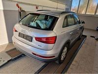 Gebraucht Audi Q3 Design 184 PS (135 kW) 2015 Florettsilber metallic SUV