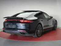 Gebraucht Porsche Panamera Turbo 549 PS (403 kW) 2016 Deep black perleffekt Limousine