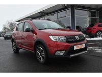 Gebraucht Dacia Sandero Stepway 90 PS (66 kW) 2018 Rot Limousine