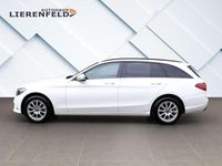 Gebraucht Mercedes C180 122 PS (89 kW) 2021 Polarweiss  unilack Kombi