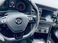 Gebraucht VW T-Roc 115 PS (84 kW) 2019 Grau SUV