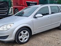 Gebraucht Opel Astra Edition 101 PS (74 kW) 2008 Silber Limousine