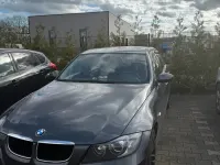 Gebraucht BMW 320 150 PS (110 kW) 2005 Grau Limousine
