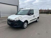 Gebraucht Opel Combo Selection 95 PS (69 kW) 2014 Weiß Van / Kleinbus