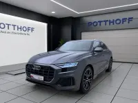 Gebraucht Audi Q8 S-Line 286 PS (210 kW) 2023 Samuraigrau metallic SUV