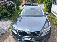 Gebraucht Skoda Superb 190 PS (139 kW) 2019 Grau Kombi