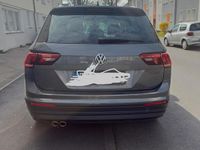 Gebraucht VW Tiguan Join 150 PS (110 kW) 2018 Grau SUV