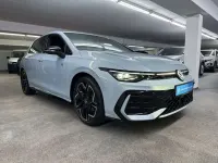 Gebraucht VW Golf VIII R 150 PS (110 kW) 2025 Crystal ice blue metallic Limousine