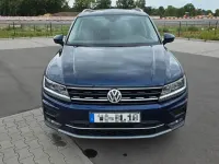 Gebraucht VW Tiguan Highline 150 PS (110 kW) 2017 Blau SUV