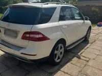 Gebraucht Mercedes ML350 258 PS (189 kW) 2012 Weiß SUV