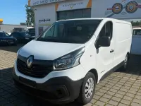 Gebraucht Renault Trafic 145 PS (106 kW) 2018 Weiß Van / Kleinbus
