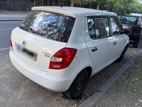 Gebraucht Skoda Fabia 85 PS (62 kW) 2009 Weiß Kleinwagen