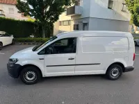 Używany VW Caddy Maxi 102 KM (75 kW) 2016 Biały Minivan