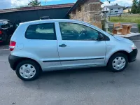 Gebraucht VW Fox Basis 54 PS (39 kW) 2007 Silber Kleinwagen