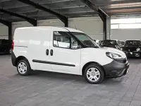 Gebraucht Fiat Doblò 90 PS (66 kW) 2022 Weiß Van / Kleinbus