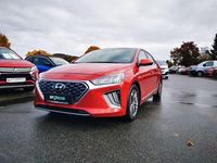 Gebraucht Hyundai Ioniq Style 141 PS (103 kW) 2020 Fiery red / met Kleinwagen