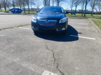 Gebraucht Opel Insignia 180 PS (132 kW) 2011 Schwarz Kombi