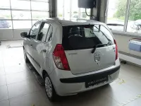 Gebraucht Hyundai i10 Edition+ 67 PS (49 kW) 2010 Grau Kleinwagen