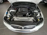 Gebraucht BMW 318 Sport Line 150 PS (110 kW) 2022 Mineralweiss Kombi