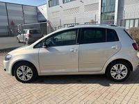 Gebraucht VW Golf VI 105 PS (77 kW) 2011 Andere farben Kleinwagen
