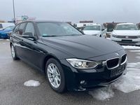 Gebraucht BMW 318 143 PS (105 kW) 2013 Schwarz Kombi