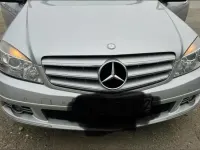 Gebraucht Mercedes C180 156 PS (114 kW) 2010 Silber Limousine