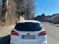 Gebraucht Ford Focus Titanium 125 PS (91 kW) 2016 Weiß Kombi