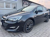 Gebraucht Opel Astra Edition 140 PS (102 kW) 2013 Kombi