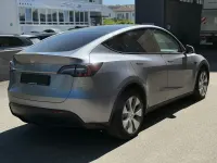 Second-hand Tesla Model Y 378 kW (514 CP) 2023 Argintiu SUV