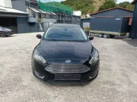 Gebraucht Ford Focus Titanium 125 PS (91 kW) 2017 Schwarz Kombi