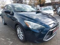 Gebraucht Toyota Yaris 107 PS (78 kW) 2018 Blau Limousine