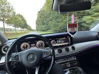 Gebraucht Mercedes E220 AMG line 194 PS (142 kW) 2016 Limousine