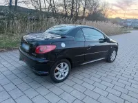 Gebraucht Peugeot 206 CC 109 PS (80 kW) 2003 Schwarz Cabrio
