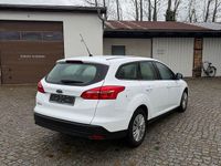 Gebraucht Ford Focus Trend 95 PS (69 kW) 2017 Weiß Kombi