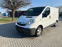 Gebraucht Opel Vivaro 90 PS (66 kW) 2013 Weiß Van / Kleinbus