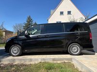 Gebraucht Mercedes V300 Avantgarde Edition 237 PS (174 kW) 2021 Schwarz Van / Kleinbus