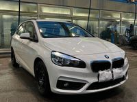 Gebraucht BMW 218 Active Tourer 150 PS (110 kW) 2015 Weiß Van / Kleinbus