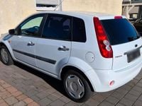 Gebraucht Ford Fiesta Fun X 60 PS (44 kW) 2007 Weiß Kleinwagen